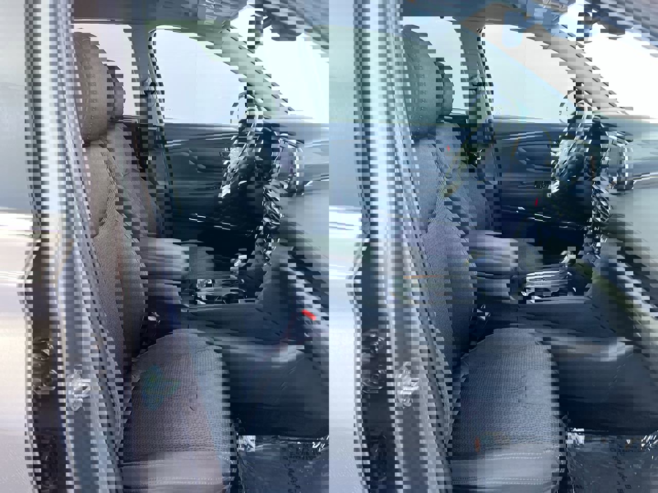 Used 2020 Hyundai Santa Fe SEL w/ Convenience Package image 28