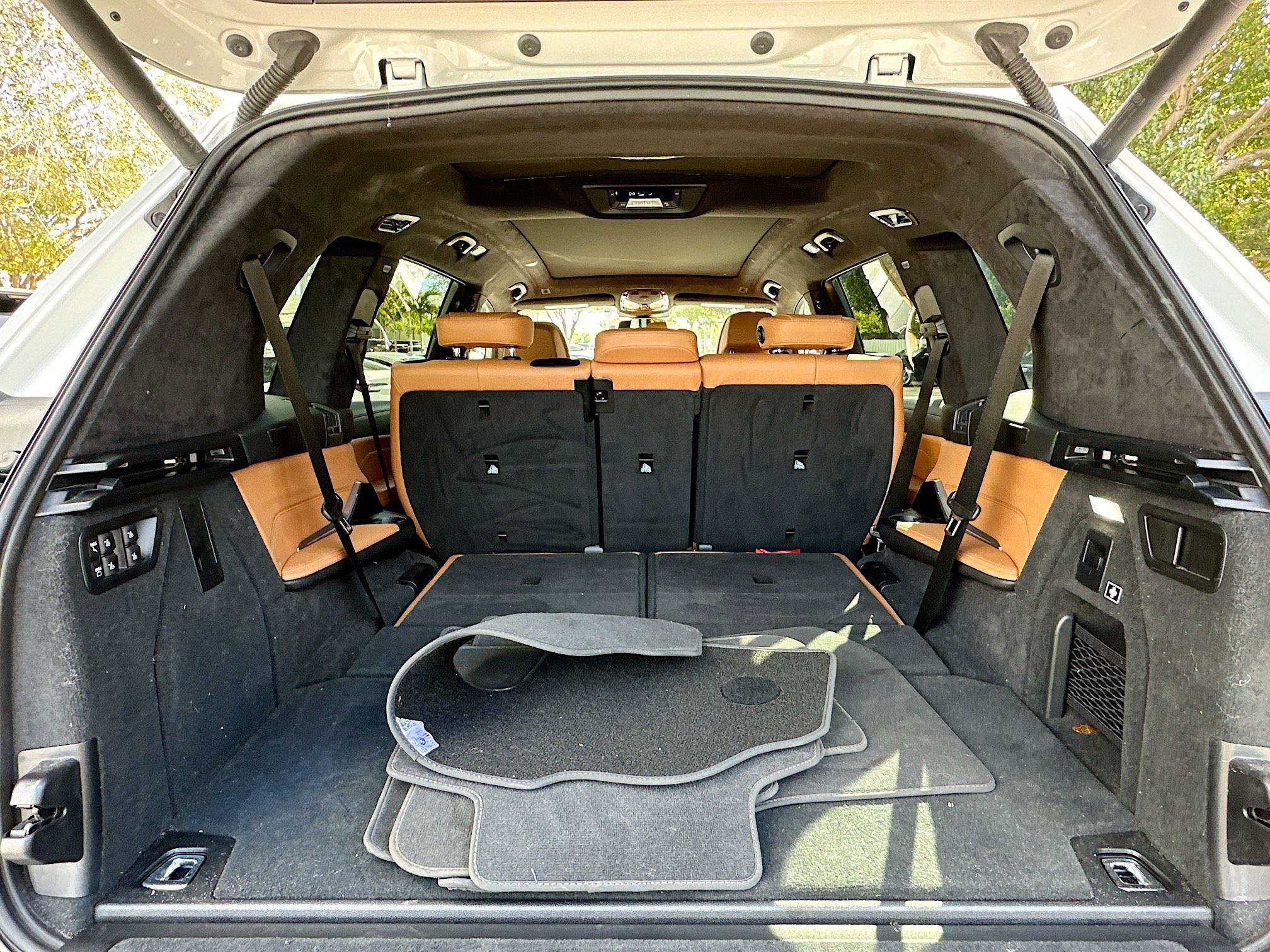 Certified 2023 BMW X7 xDrive40i w/ M Sport Package image 27