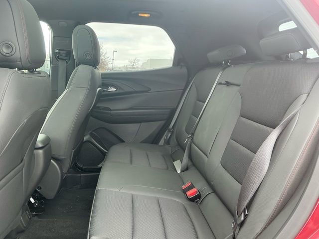 Used 2023 Chevrolet TrailBlazer RS w/ Sun and Liftgate Package image 34