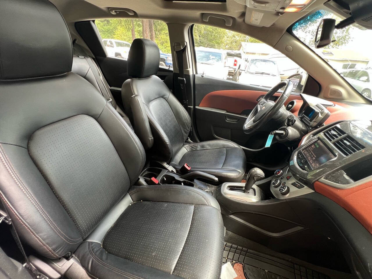 Used 2014 Chevrolet Sonic LTZ w/ Fun and Sun Package FWD image 20