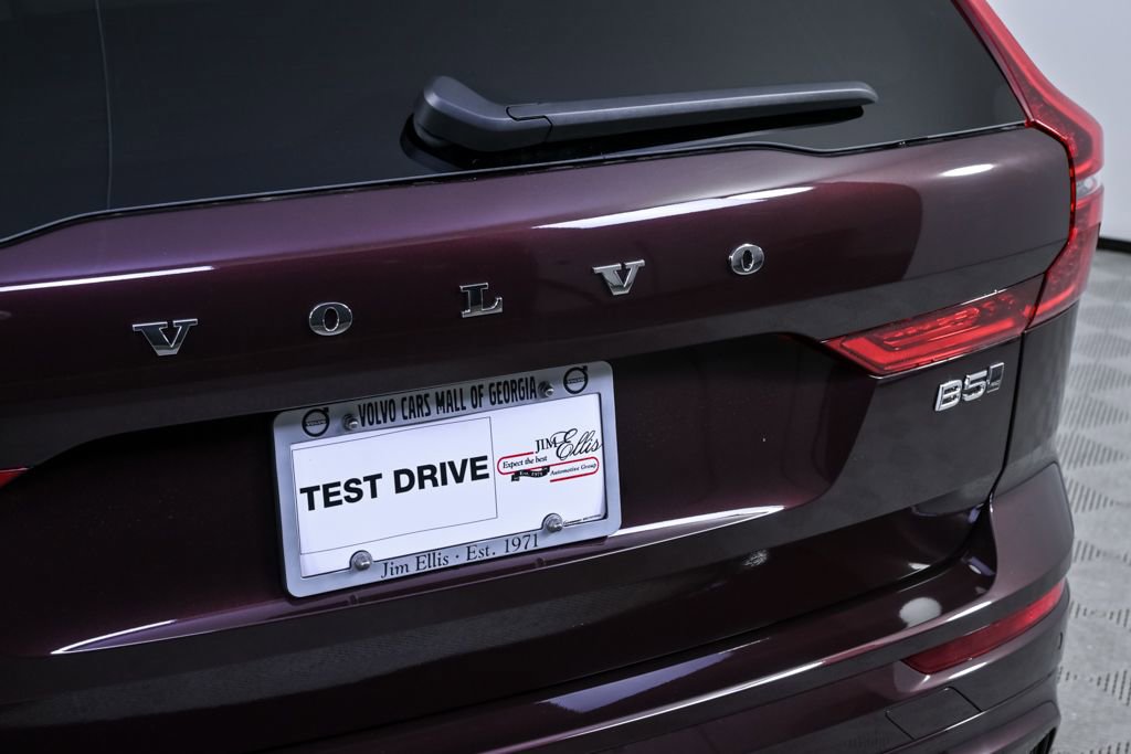 New 2026 Volvo XC60 B5 Core w/ Climate Package image 35