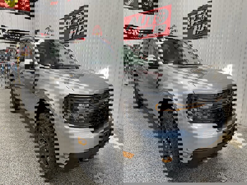 Used 2023 Ford Maverick Tremor w/ Tremor Off-Road Package AWD/4WD image 4