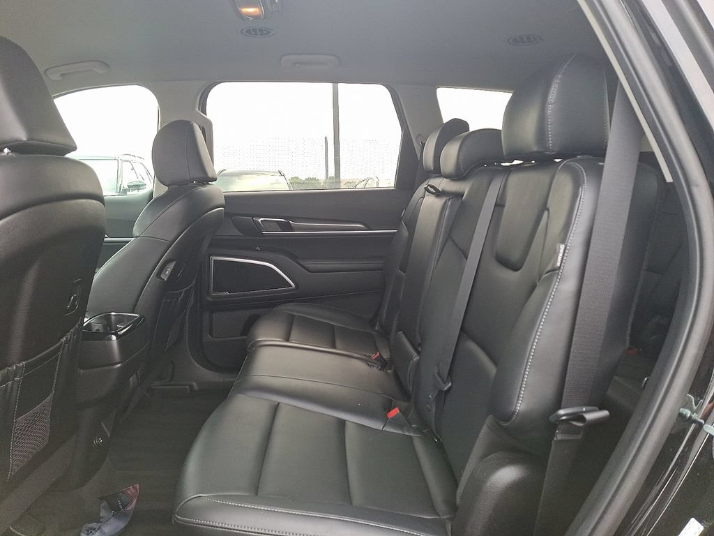 Certified 2024 Kia Telluride LX AWD/4WD image 11