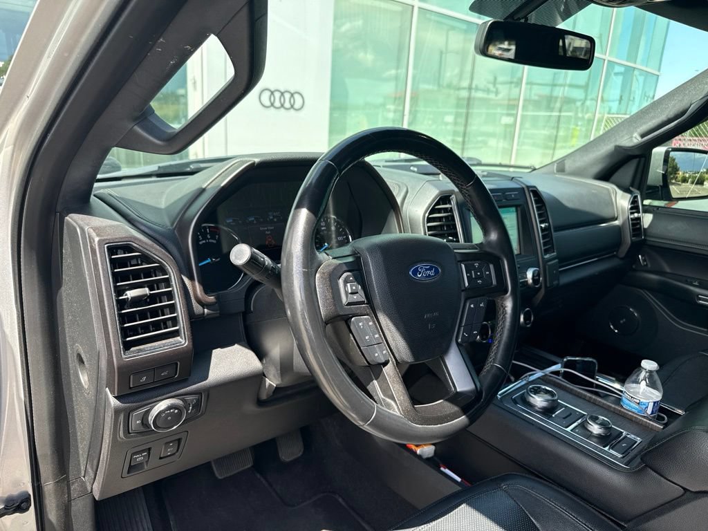 Used 2019 Ford Expedition Limited AWD/4WD image 5