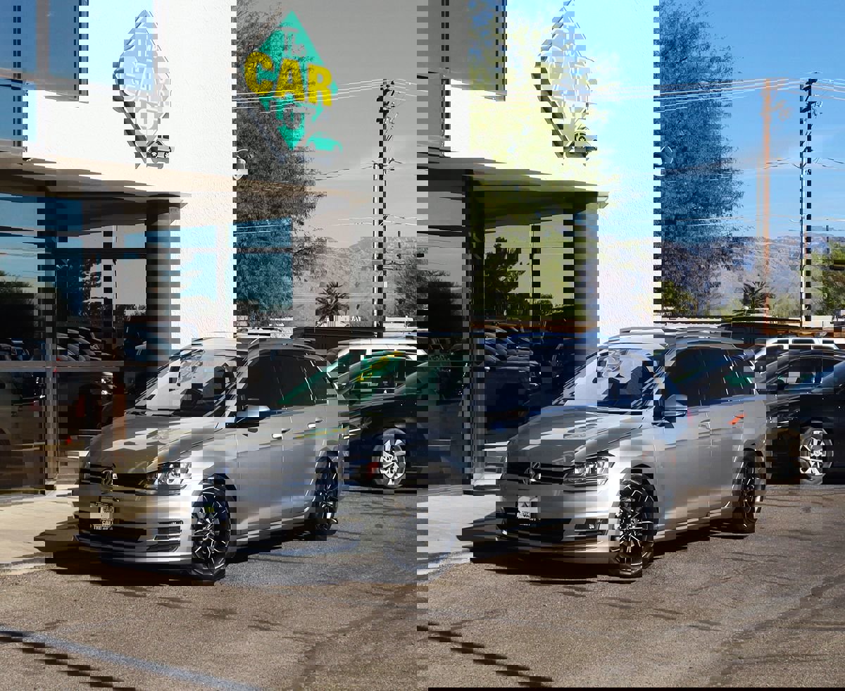 Used 2015 Volkswagen Golf SEL w/ Lighting Package (SEL) image 2