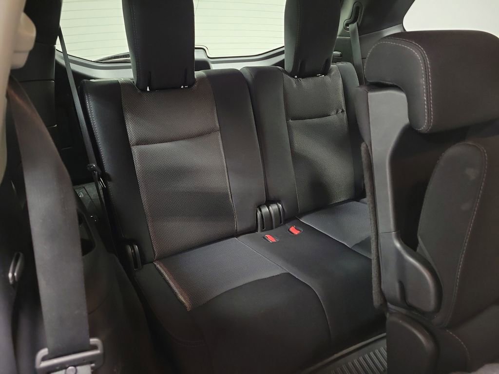 Used 2019 Nissan Pathfinder SV image 26