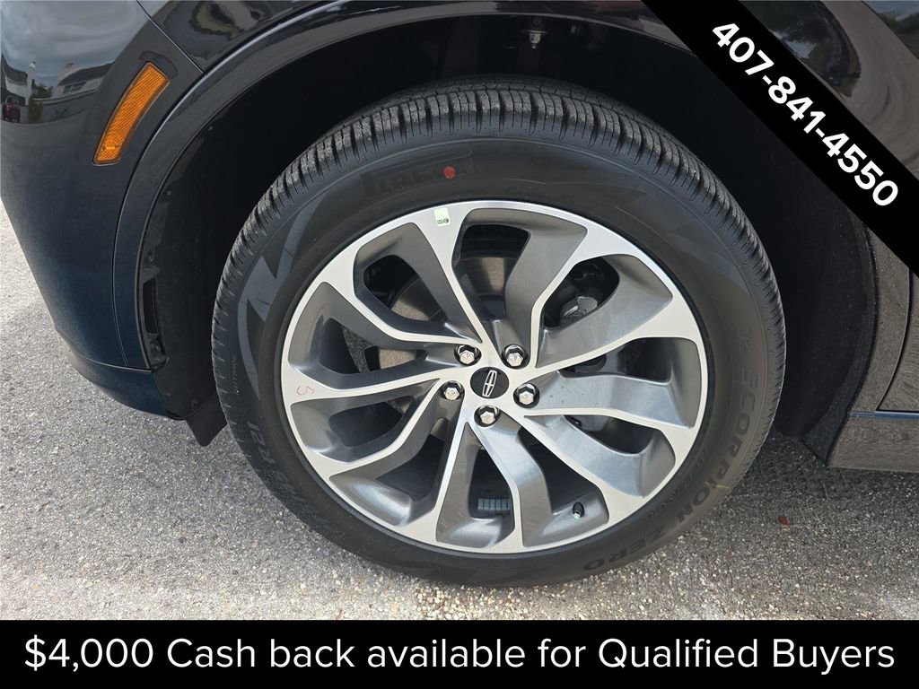 New 2026 Lincoln Aviator 2WD w/ Jet Appearance Package image 8