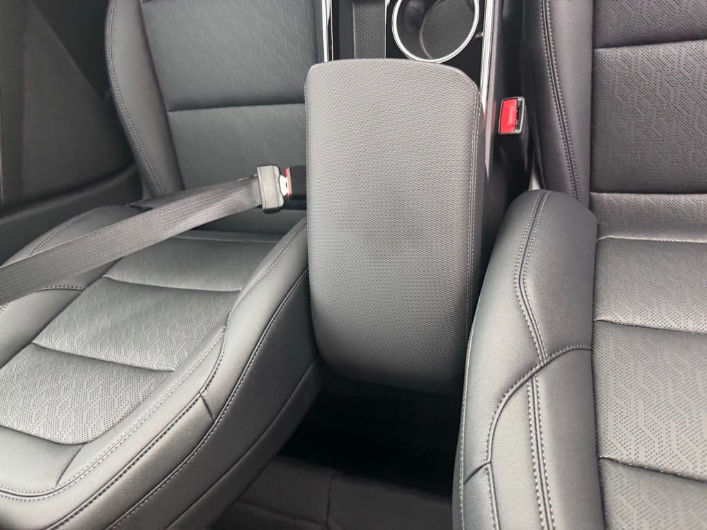 New 2026 Chevrolet Equinox LT w/ Convenience Package II image 48