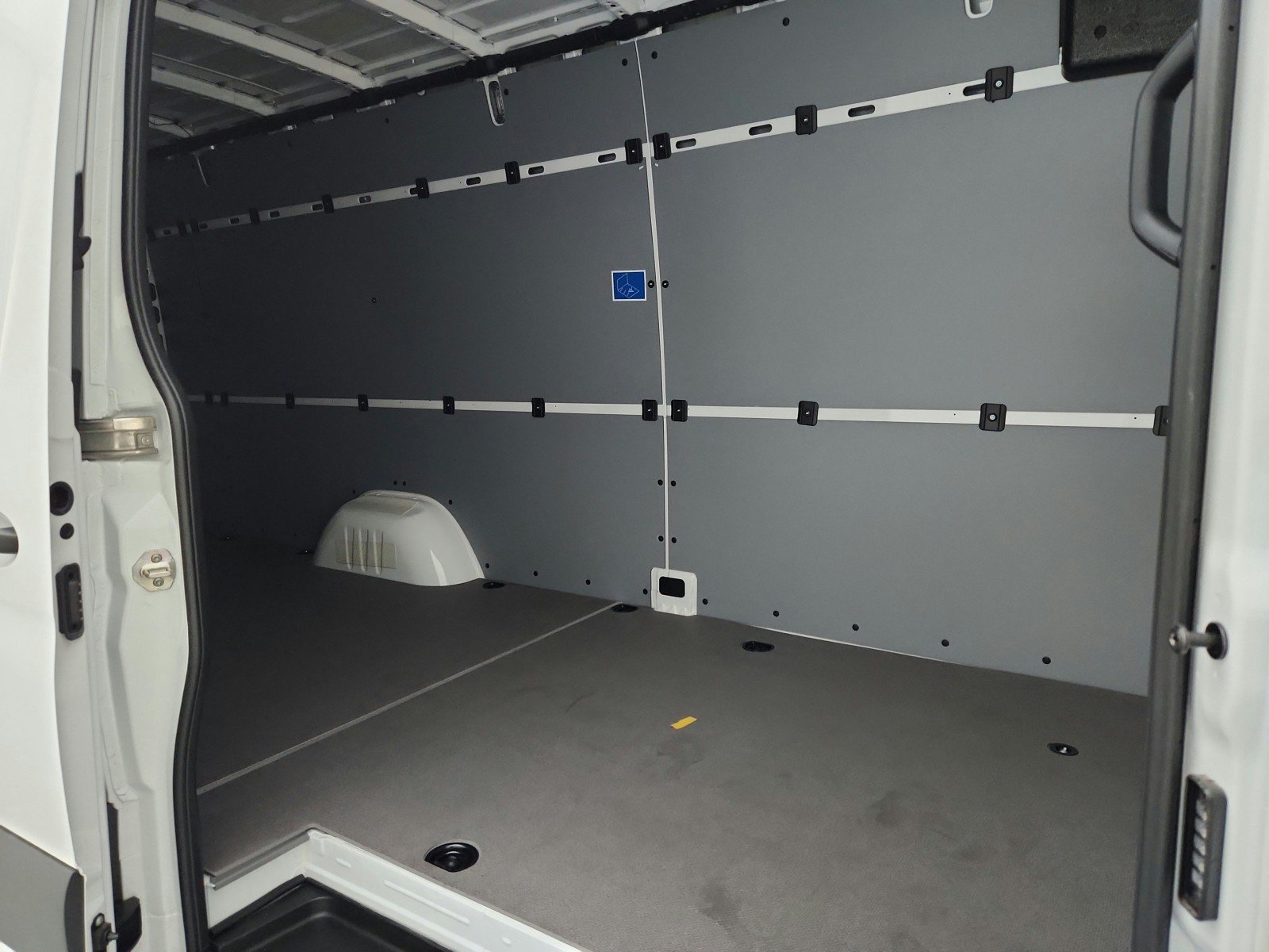 New 2026 Mercedes-Benz Sprinter 2500 image 17