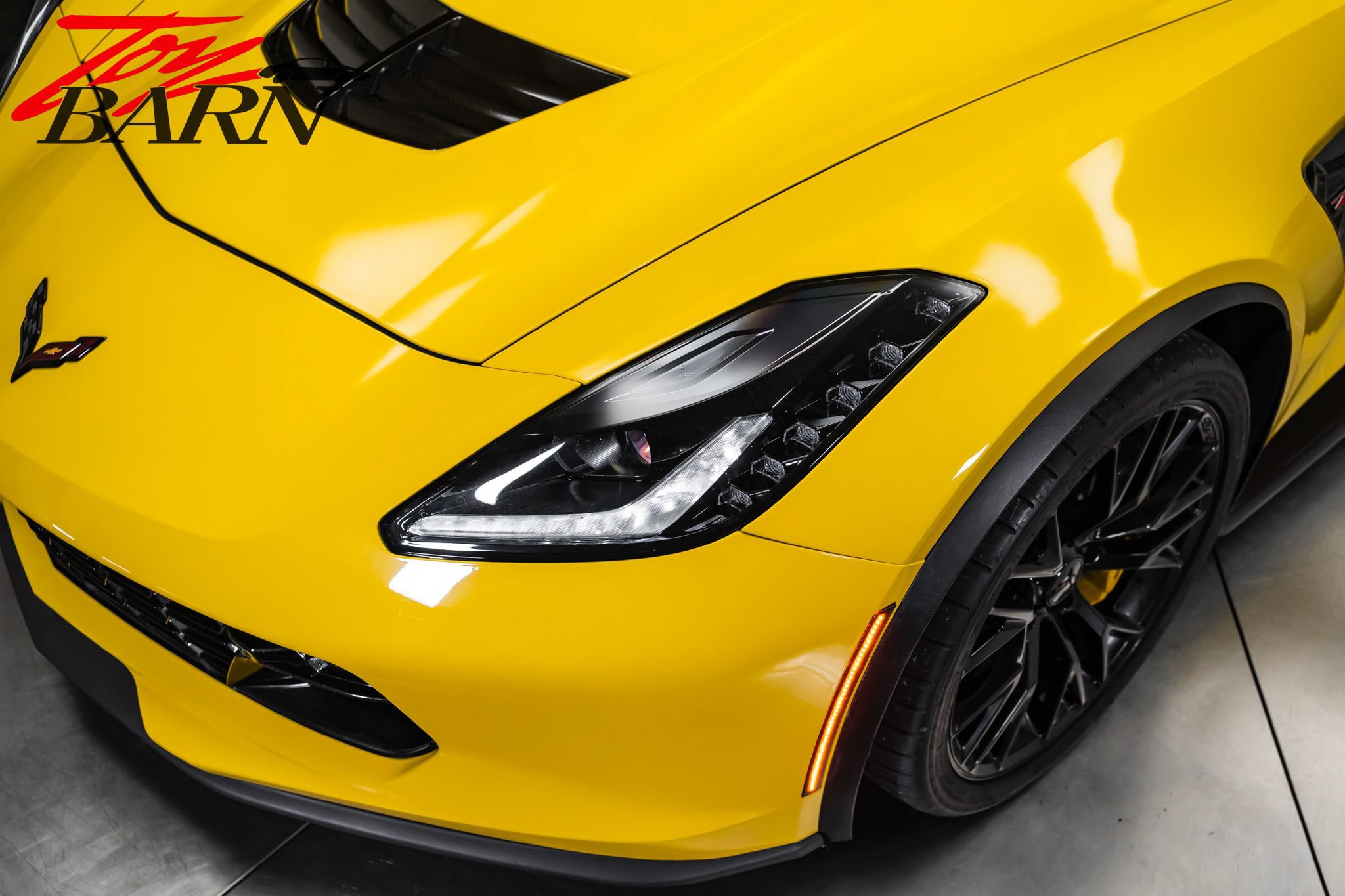 Used 2016 Chevrolet Corvette Z06 w/ 3LZ Preferred Equipment Group RWD image 19
