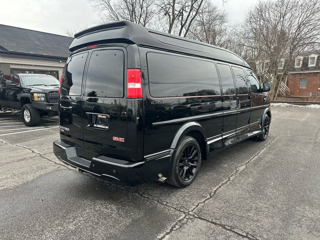 Used 2019 GMC Savana 2500 Extended image 3