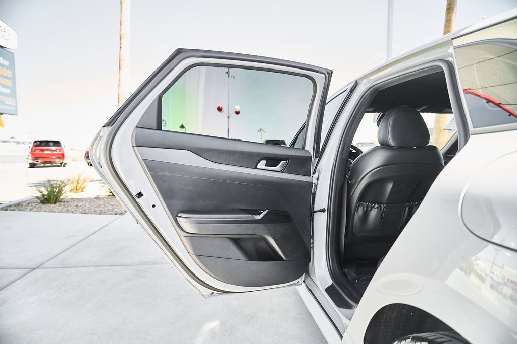 Used 2021 Kia K5 GT-Line FWD image 15