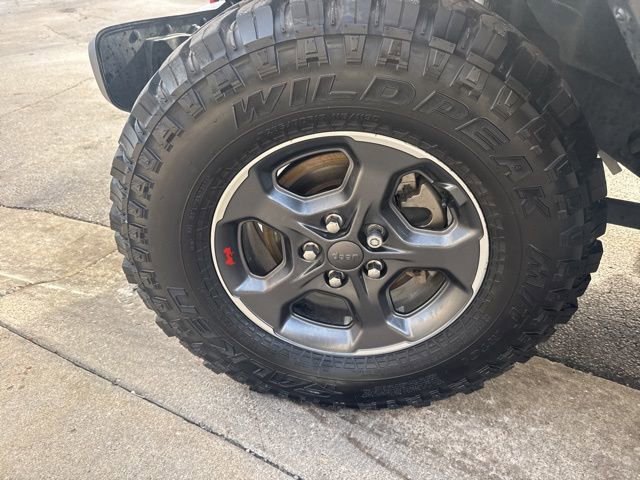 Used 2020 Jeep Gladiator Rubicon image 10