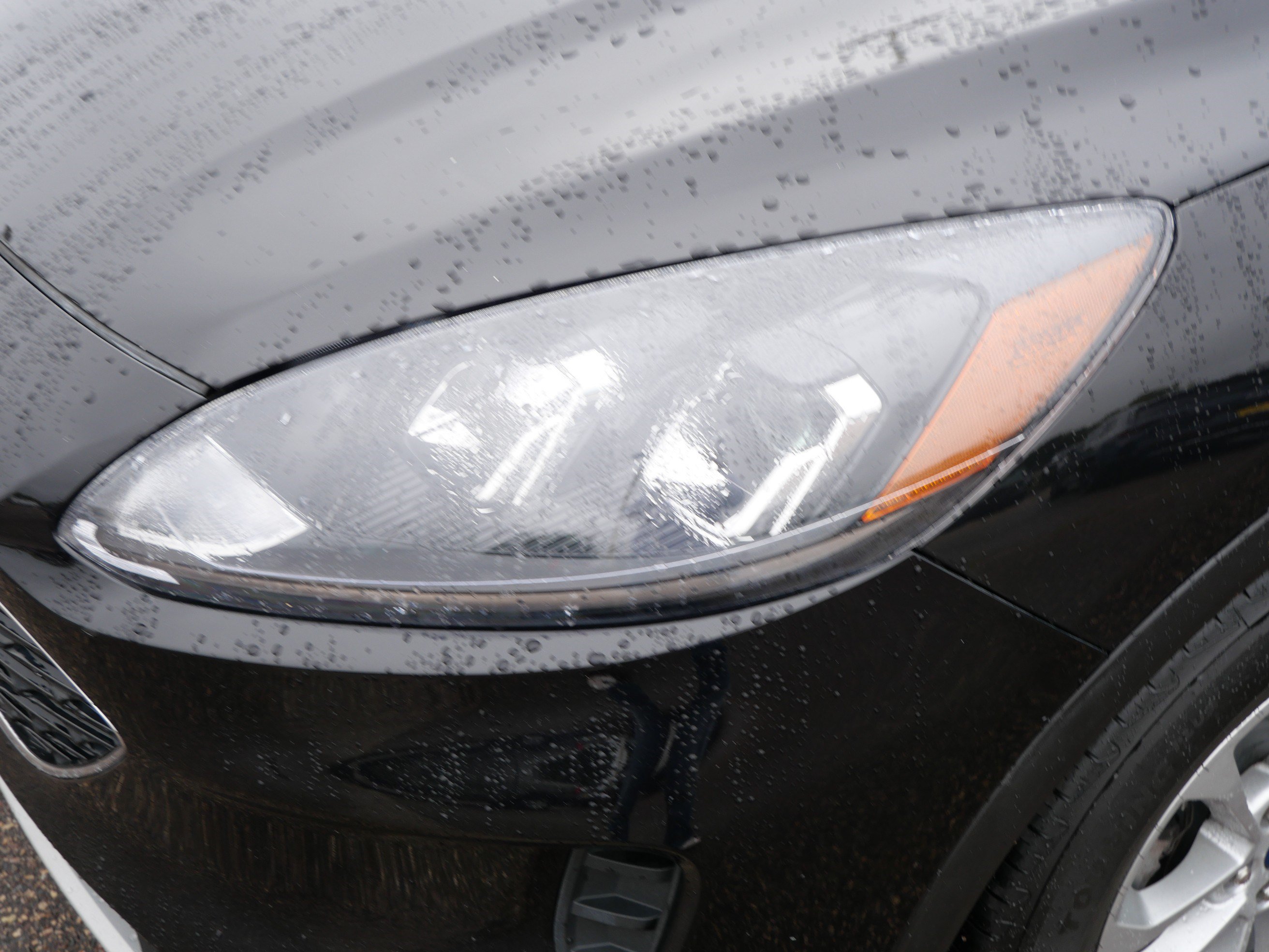 Certified 2022 Ford Escape SE AWD/4WD image 16