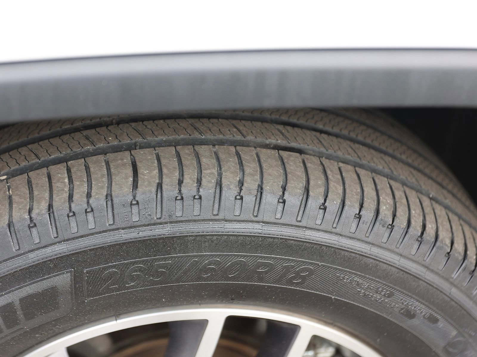 Used 2022 Jeep Grand Cherokee Limited image 13