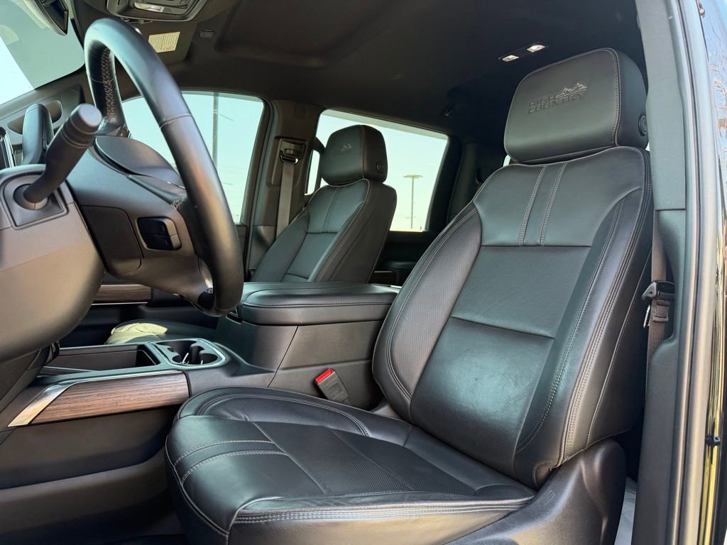 Used 2023 Chevrolet Silverado 3500 High Country image 11
