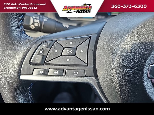 Used 2019 Nissan Leaf SV w/ SV Technology Package image 12