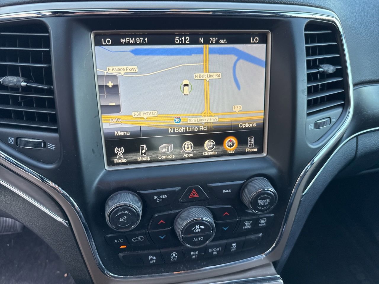 Used 2017 Jeep Grand Cherokee Limited image 24