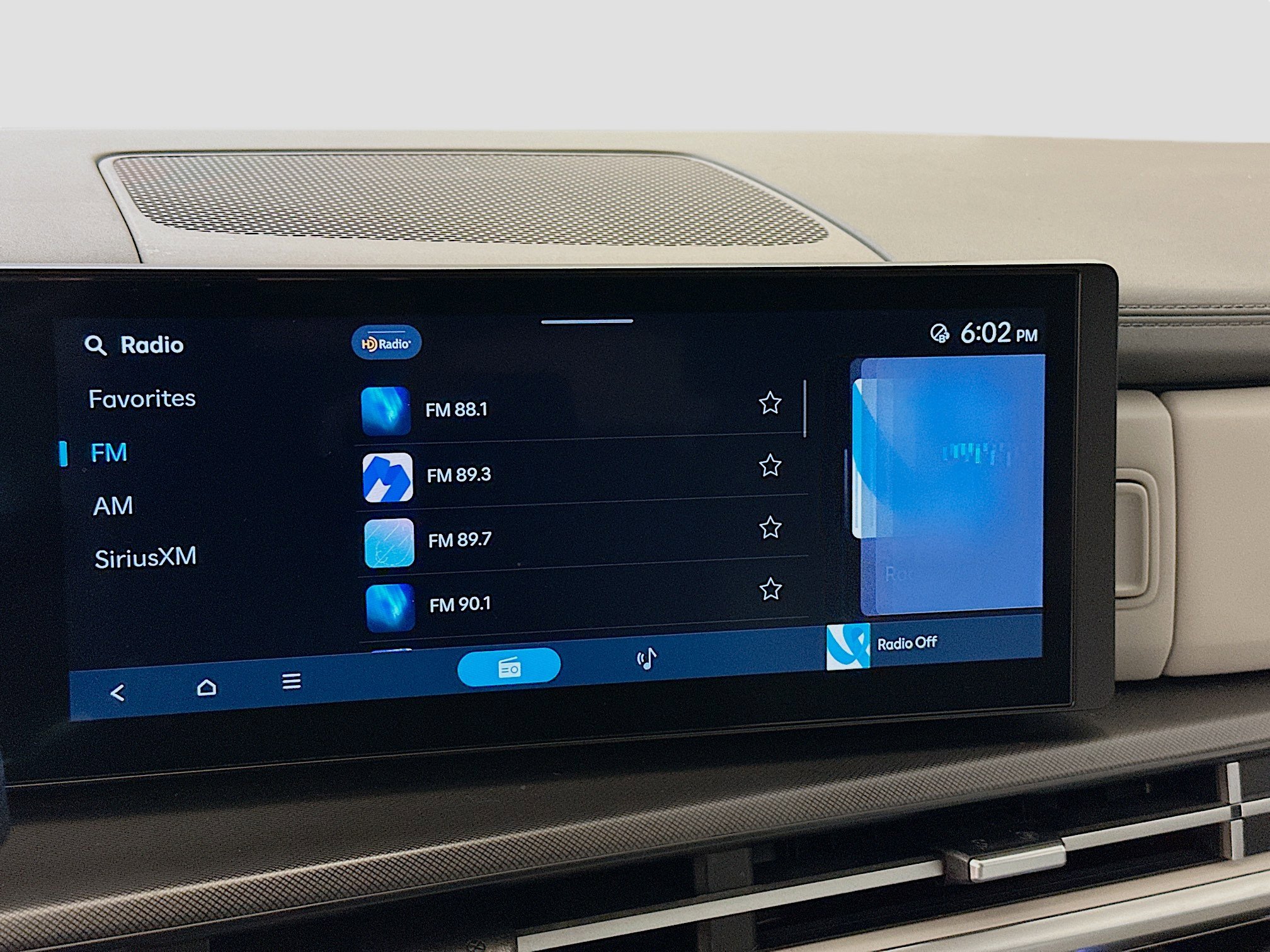 Used 2025 Hyundai Santa Fe SEL image 21