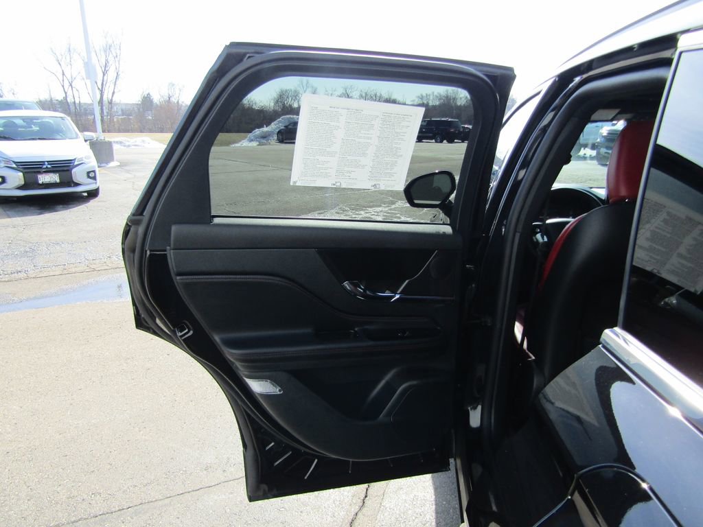 Used 2025 Lincoln Corsair Grand Touring w/ Equipment Group 301A AWD/4WD image 20