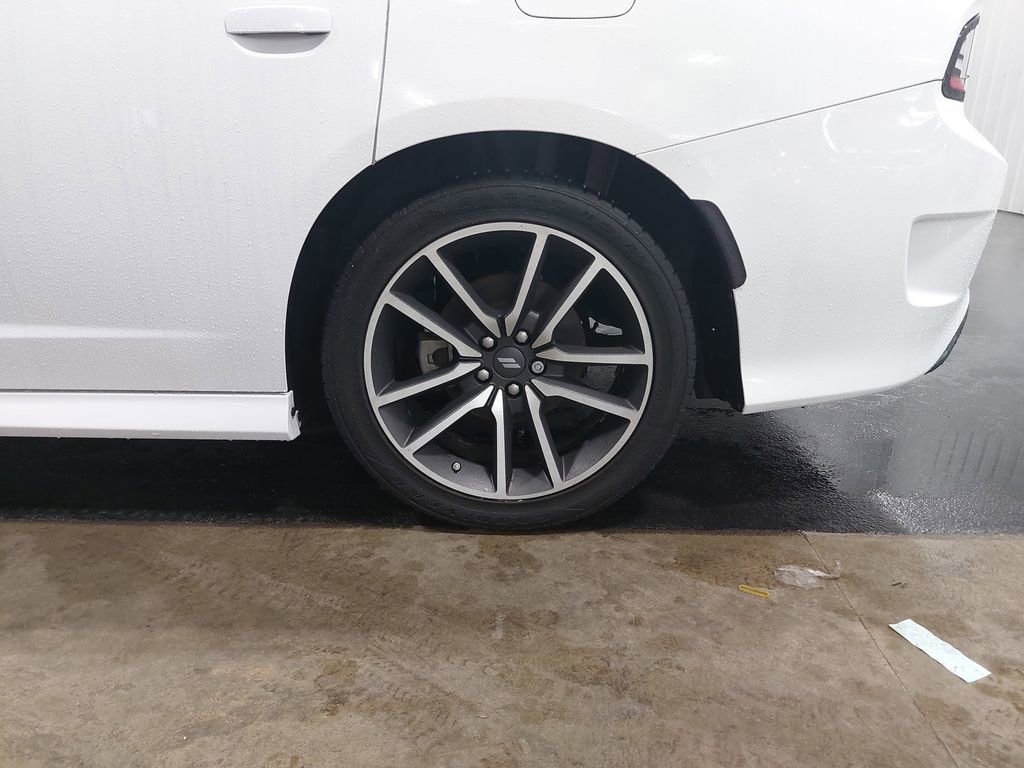 Used 2023 Dodge Charger GT w/ Plus Group image 33