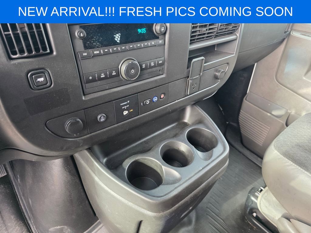 Used 2024 Chevrolet Express 2500 w/ Driver Convenience Package image 11