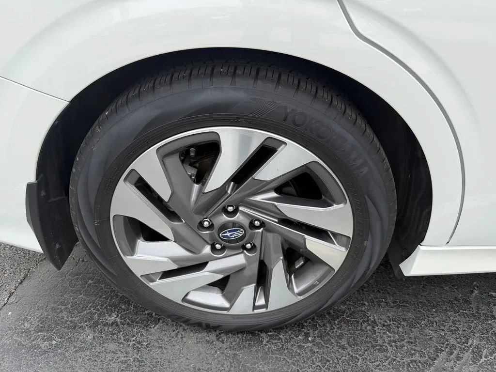 Used 2025 Subaru Legacy Touring XT AWD/4WD image 11