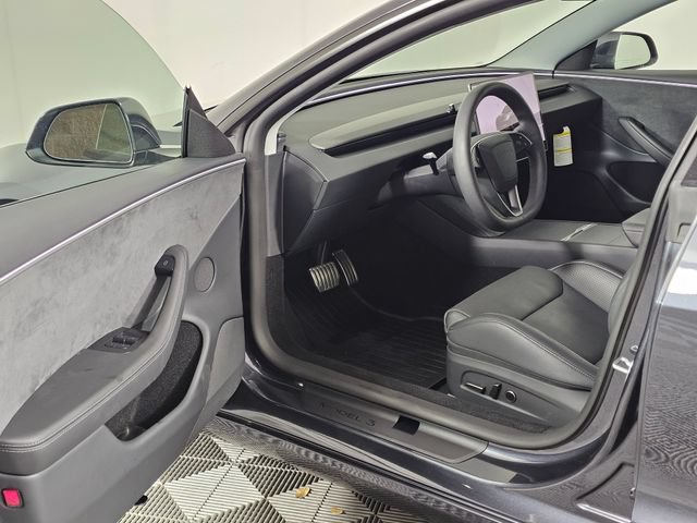Used 2026 Tesla Model 3 Performance AWD/4WD image 25
