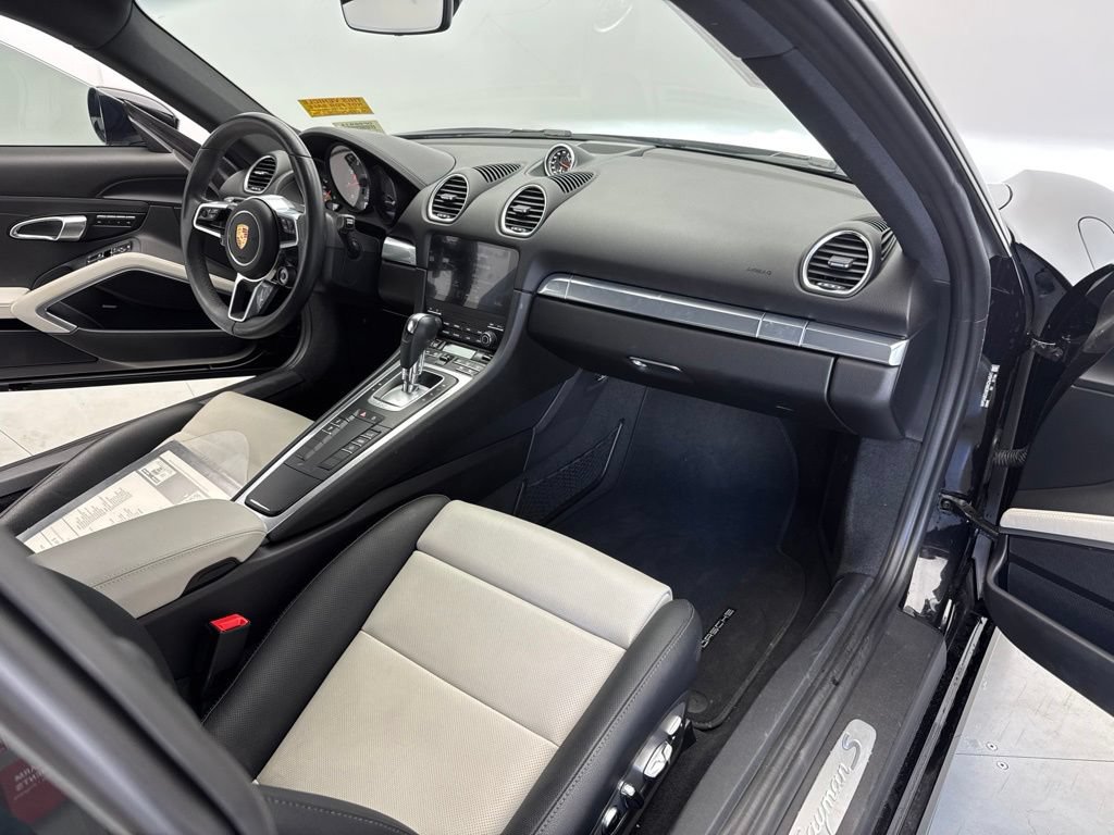 Certified 2024 Porsche 718 Cayman S RWD image 26