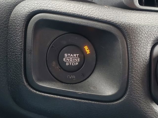 Used 2025 Jeep Wrangler Sport image 20