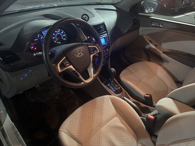 Used 2012 Hyundai Accent SE image 20