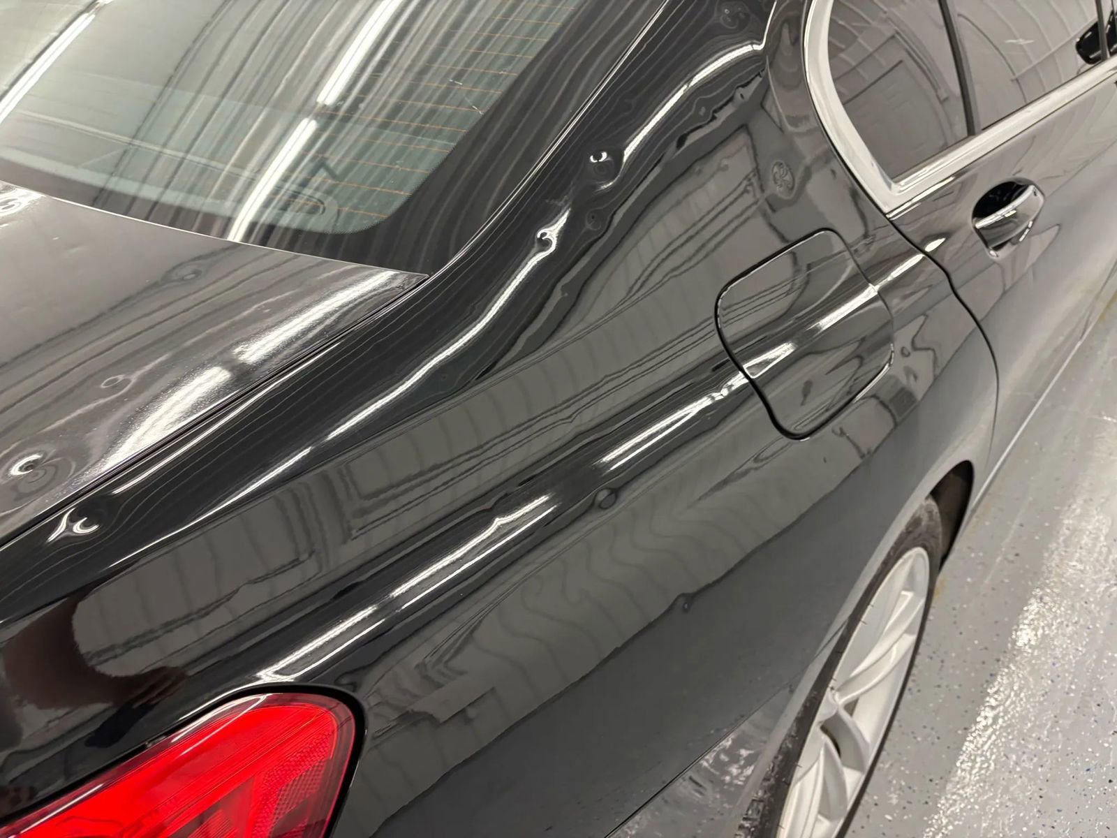 Used 2018 BMW 750i xDrive image 26