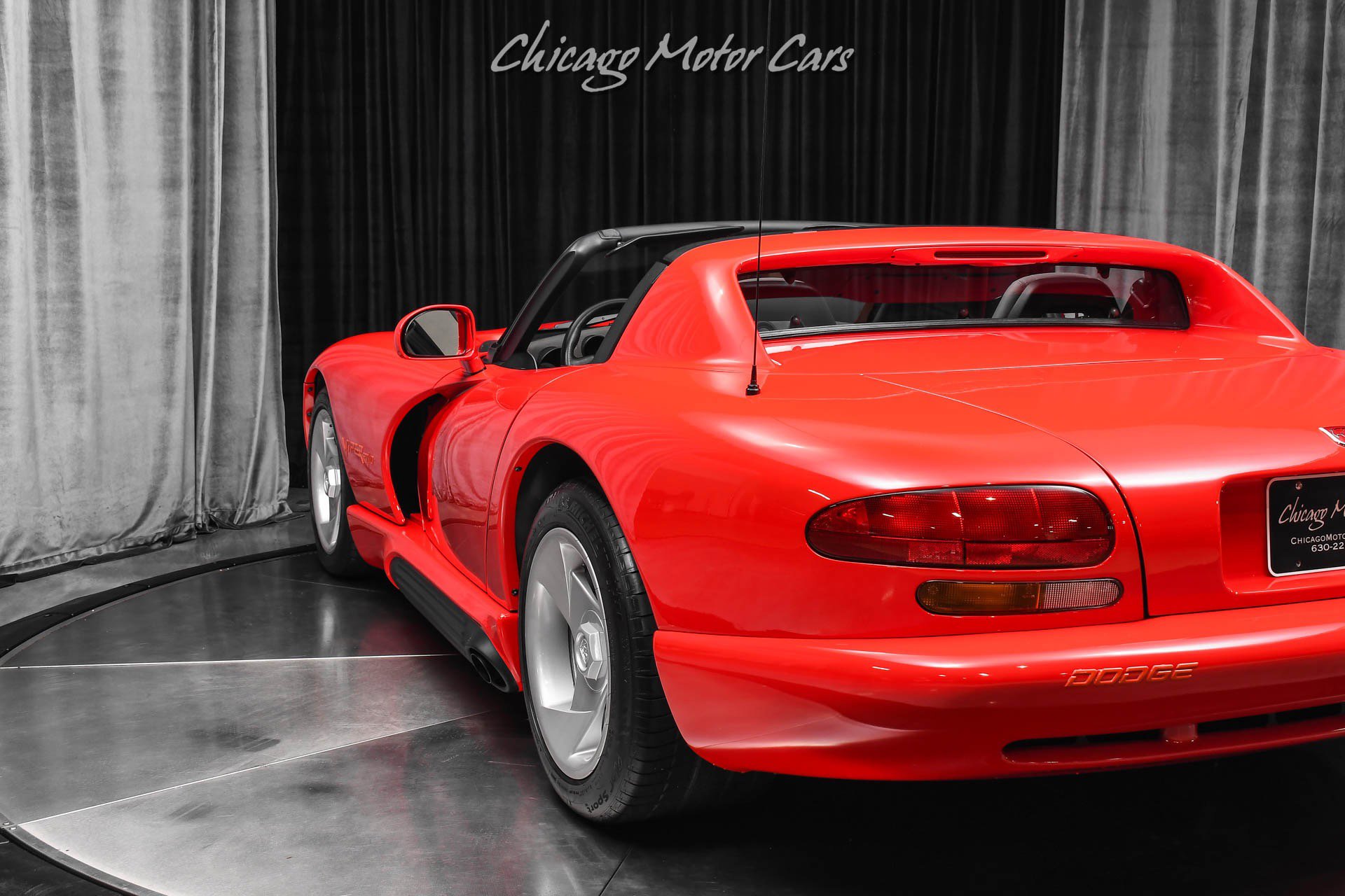 Used 1993 Dodge Viper RT/10 RWD image 32