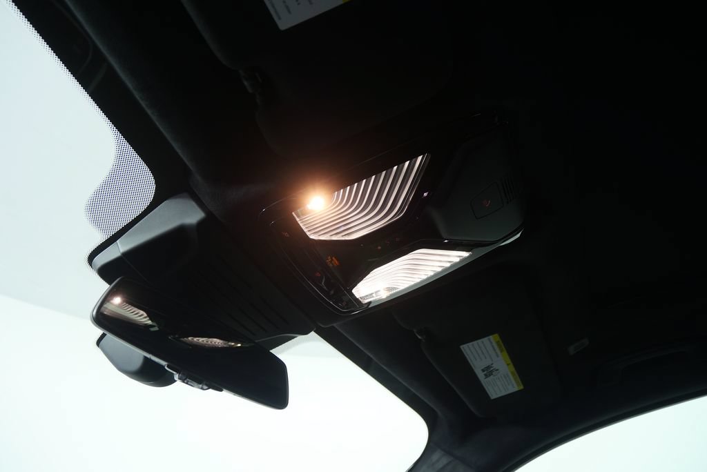Used 2026 BMW X5 M60i w/ Executive Package AWD/4WD image 20