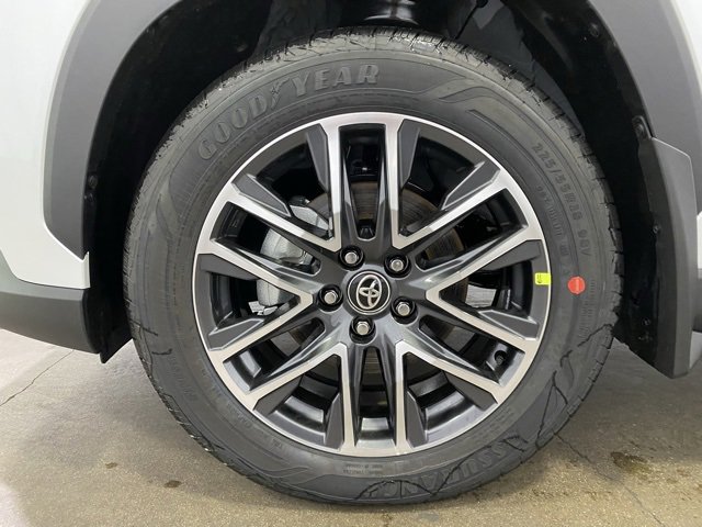 New 2026 Toyota Corolla Cross XLE w/ Convenience Package image 23
