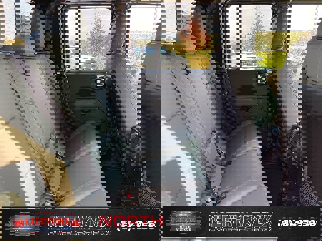 New 2025 Jeep Gladiator Mojave image 22