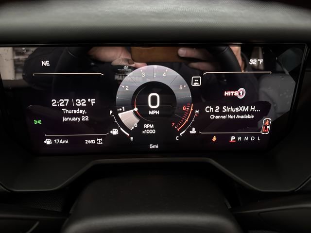 New 2026 GMC Acadia AT4 w/ Luxury Package image 12