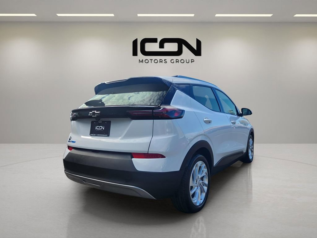 Used 2023 Chevrolet Bolt EUV LT FWD image 5