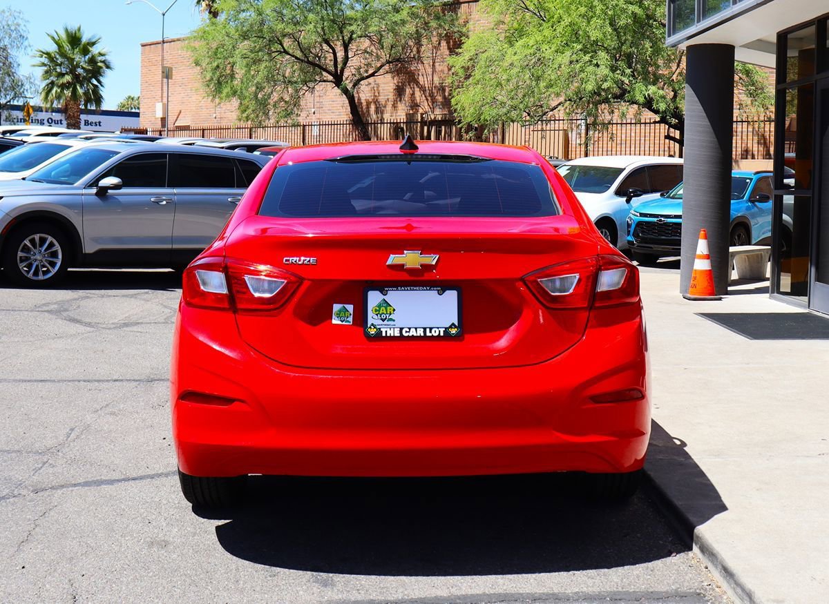 Used 2019 Chevrolet Cruze LS w/ LS Convenience Package FWD image 11