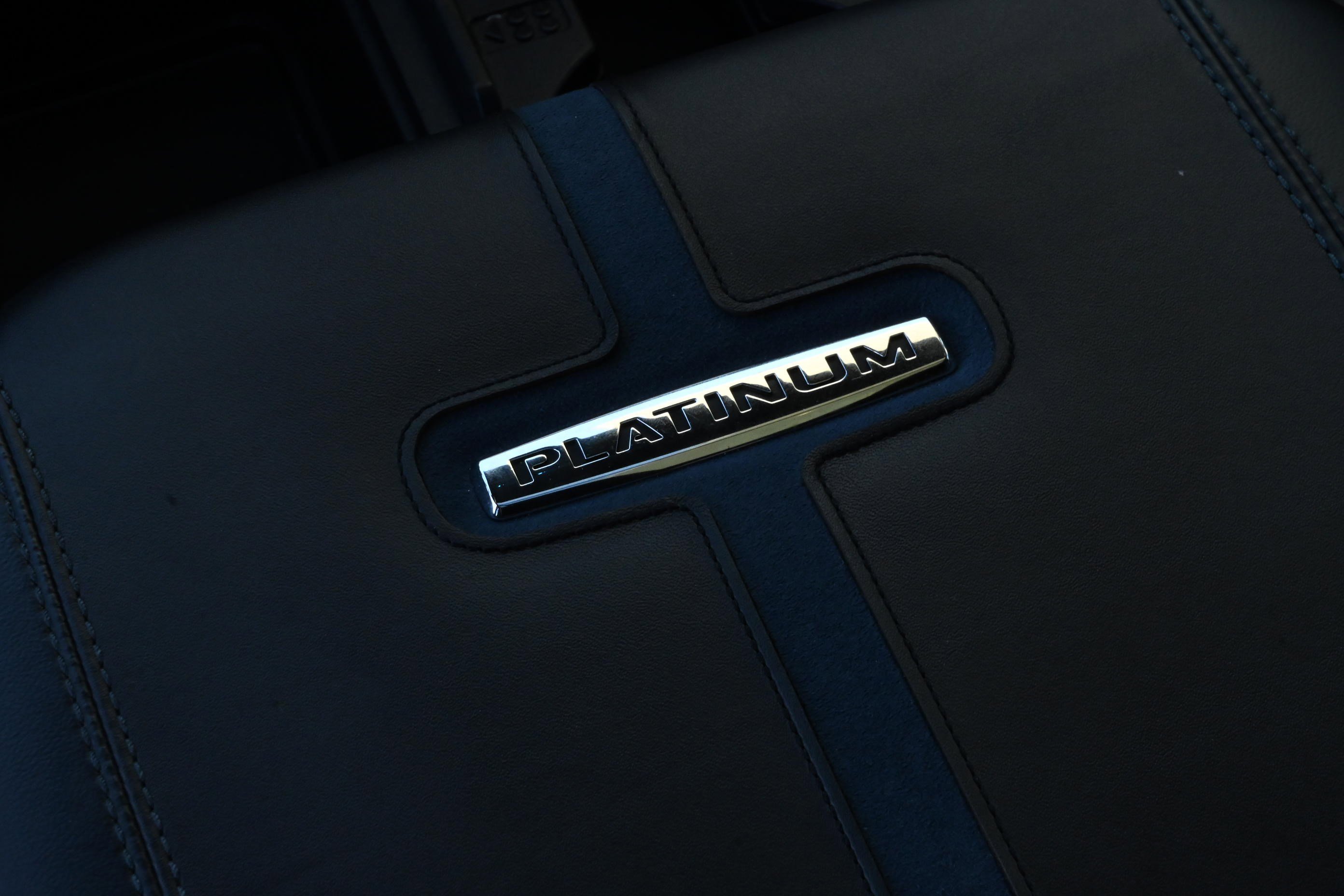 Used 2025 Ford F250 Platinum image 32