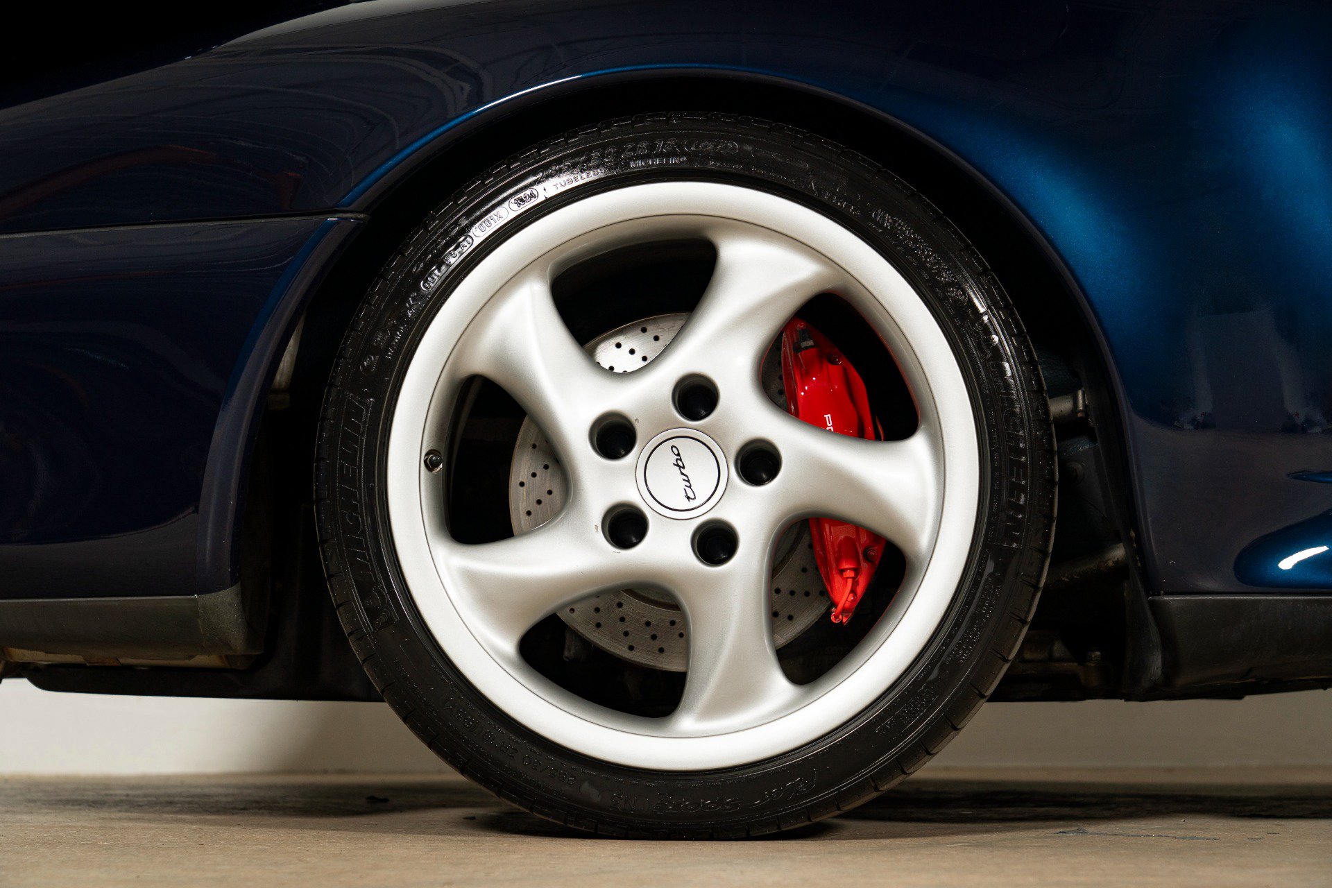 Used 1998 Porsche 911 image 52