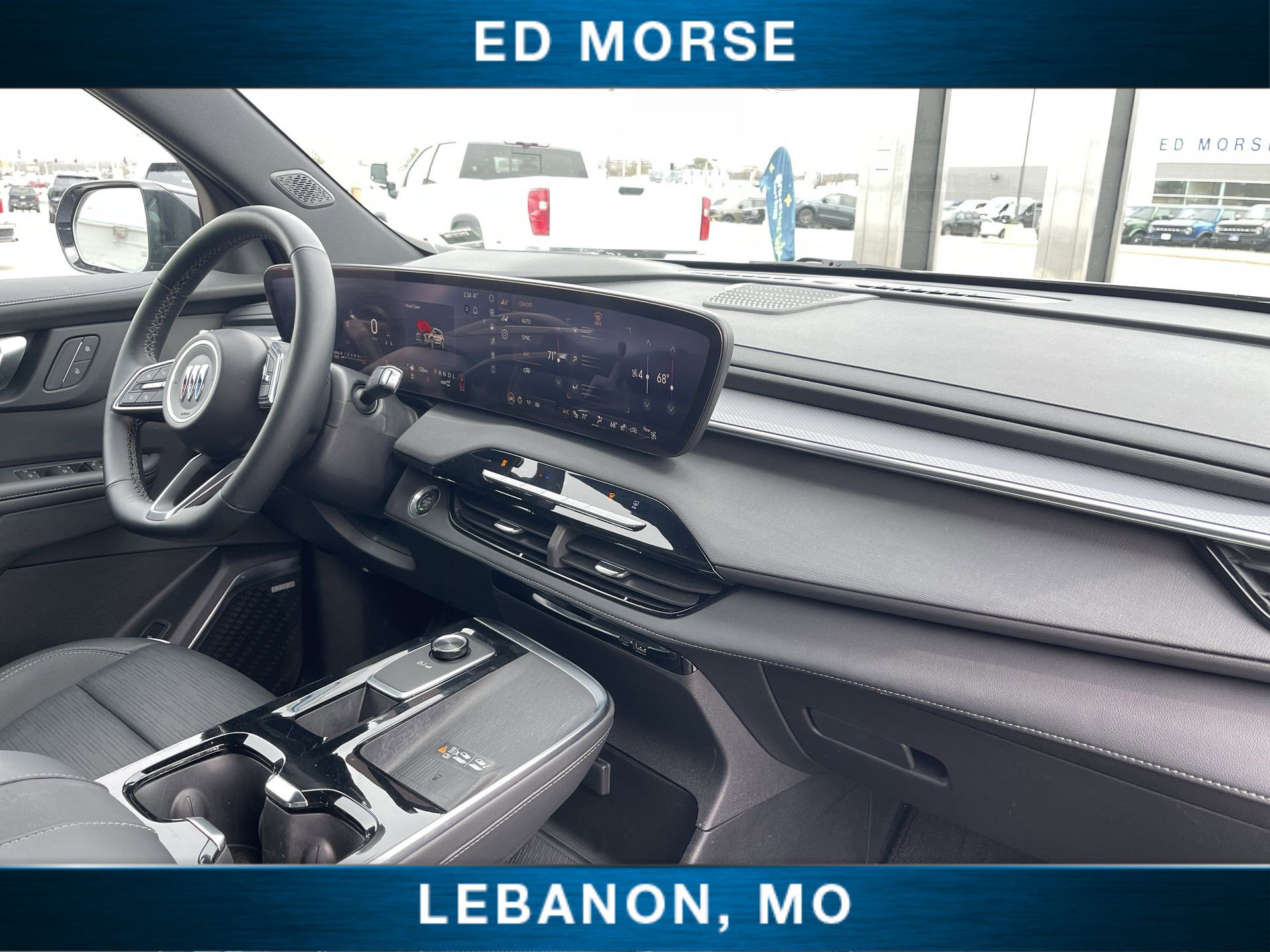 Used 2025 Buick Enclave Sport Touring image 27