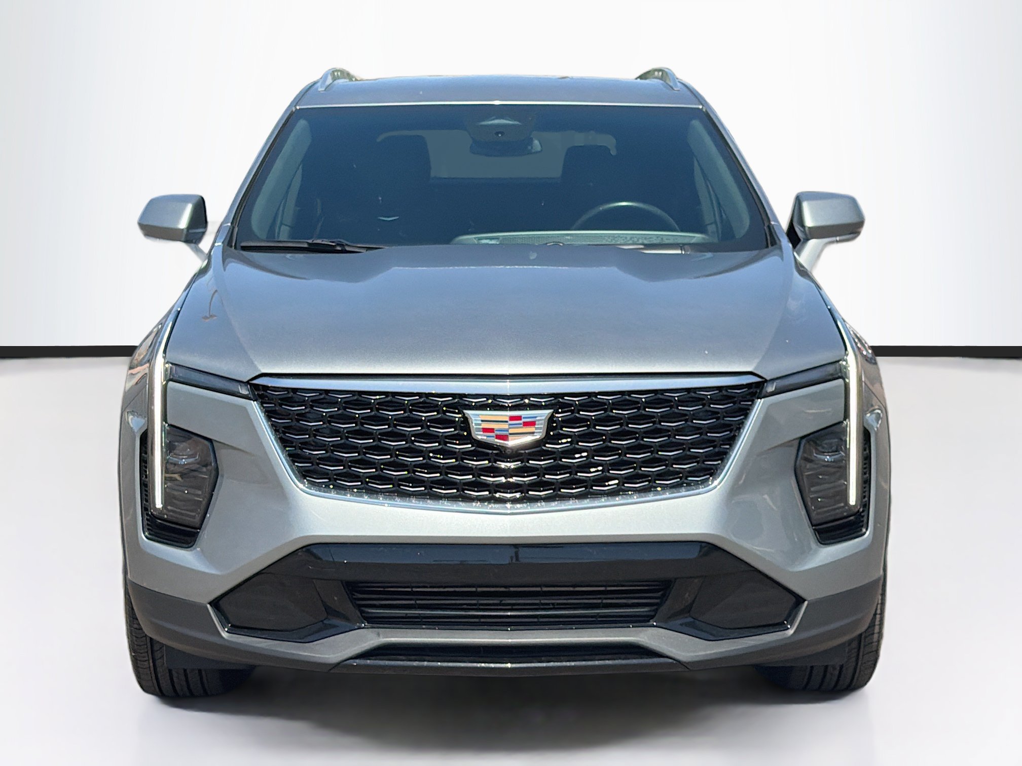 Certified 2025 Cadillac XT4 Premium Luxury FWD image 2