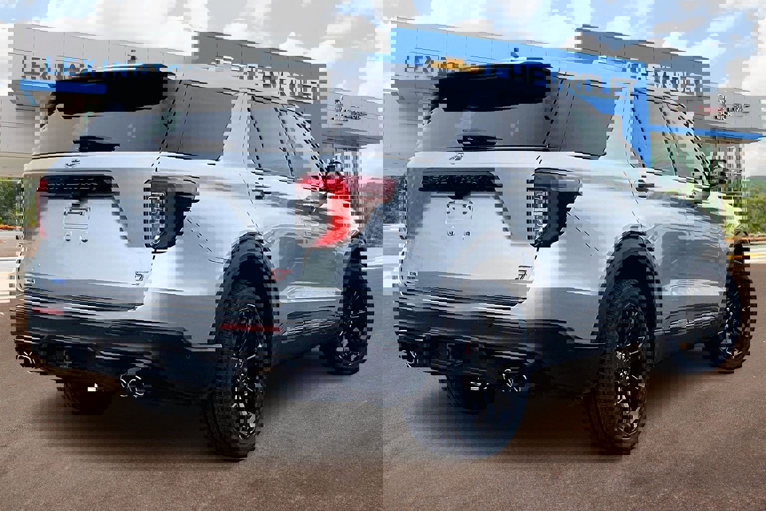 Used 2022 Ford Explorer ST w/ Equipment Group 401A image 13