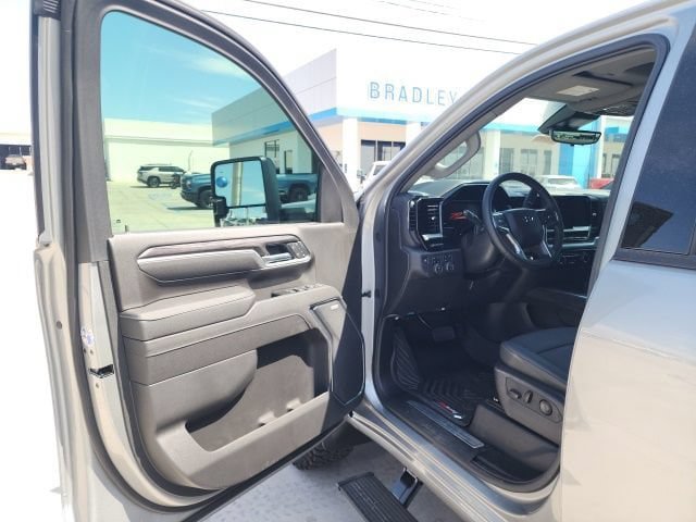 New 2026 Chevrolet Silverado 3500 LTZ w/ Trail Boss Package AWD/4WD image 27