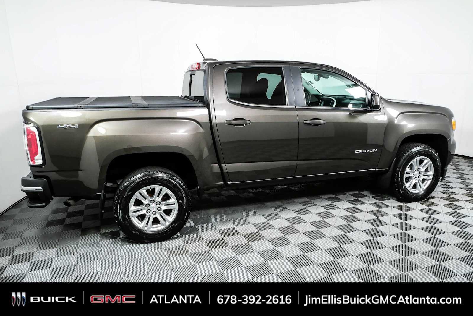 Used 2019 GMC Canyon SLE w/ SLE Convenience Package AWD/4WD image 2