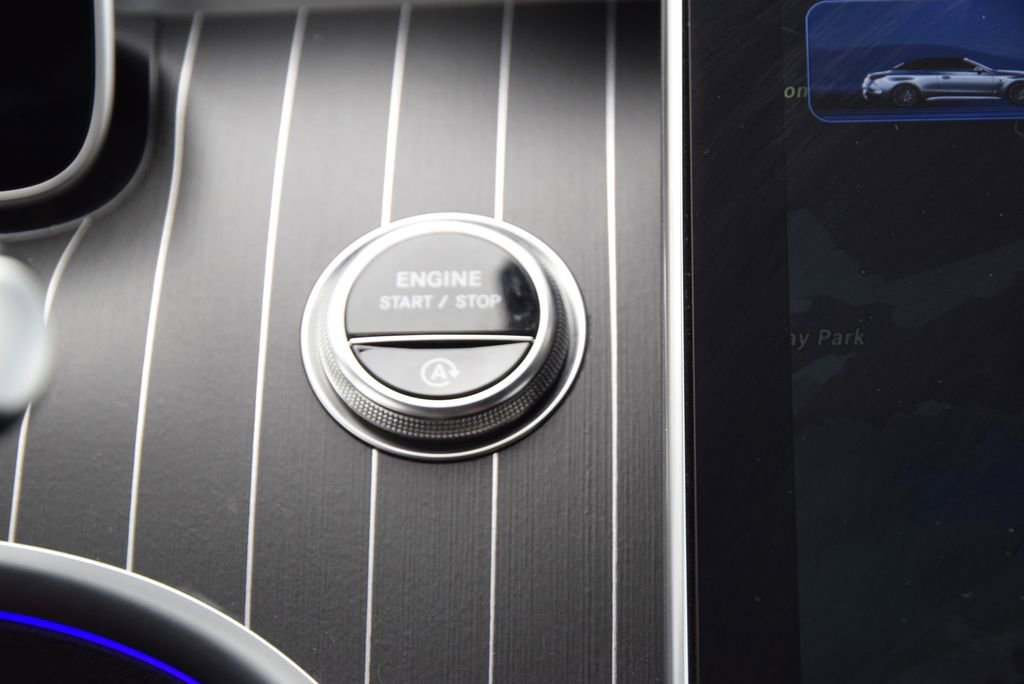 Used 2025 Mercedes-Benz CLE 53 AMG 4MATIC Cabriolet image 32