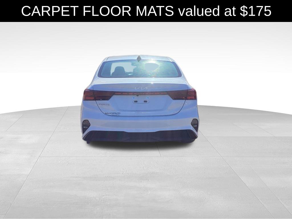 Used 2023 Kia Forte LXS w/ LXS Technology Package FWD image 6