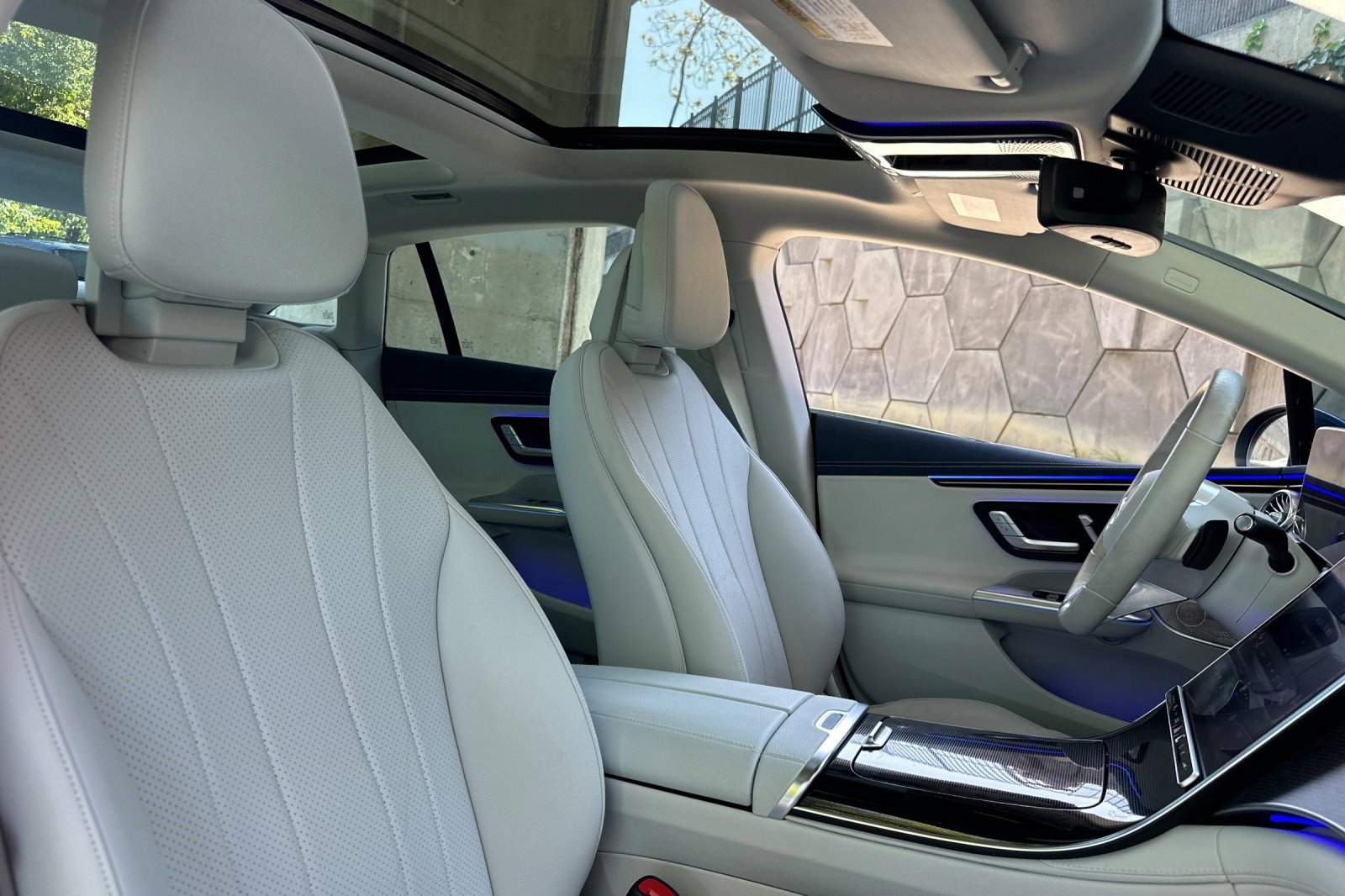 Used 2023 Mercedes-Benz EQE 350+ 4MATIC Sedan image 32