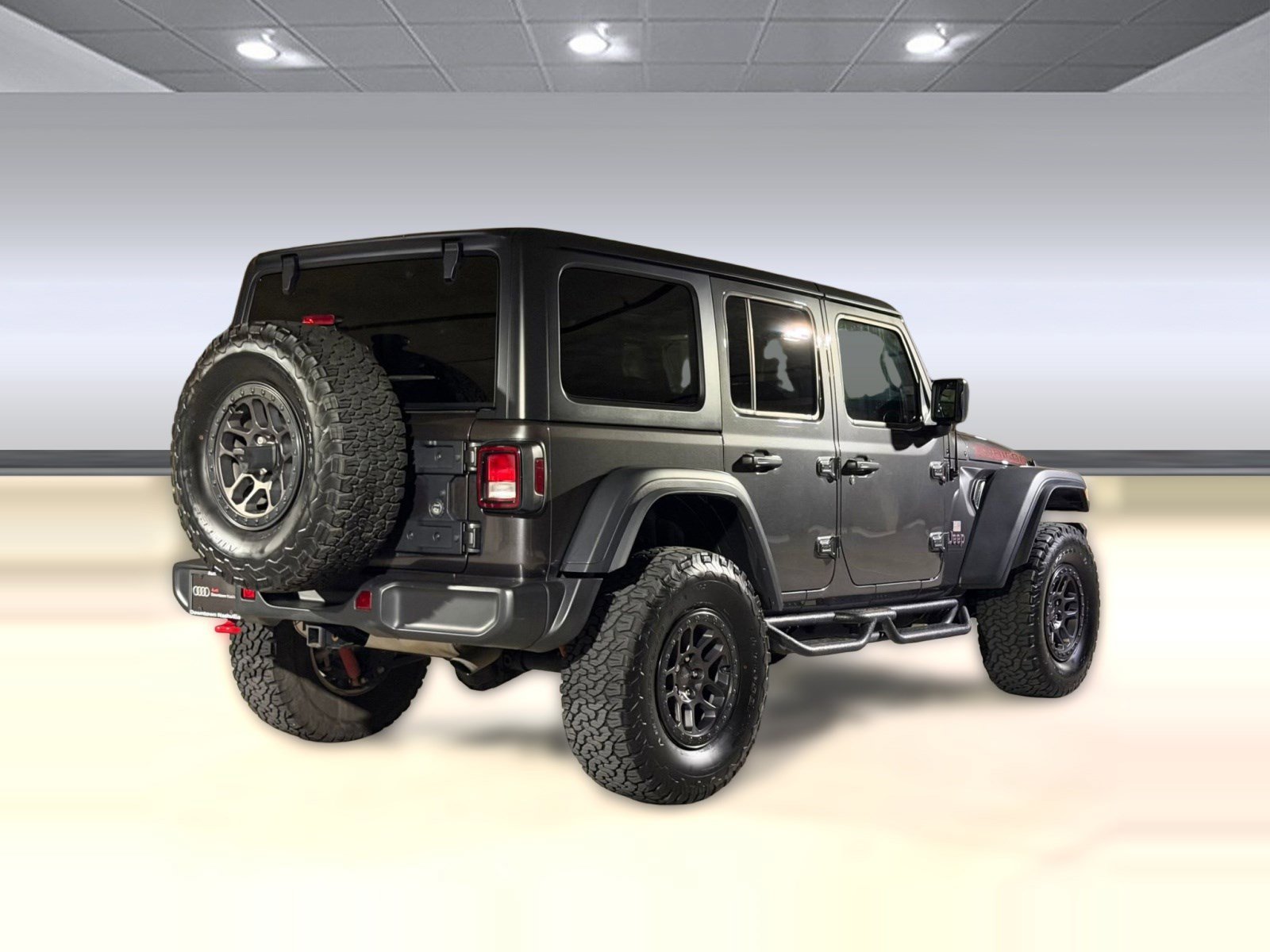 Used 2023 Jeep Wrangler Unlimited Rubicon w/ Xtreme 35 Tire Package image 8
